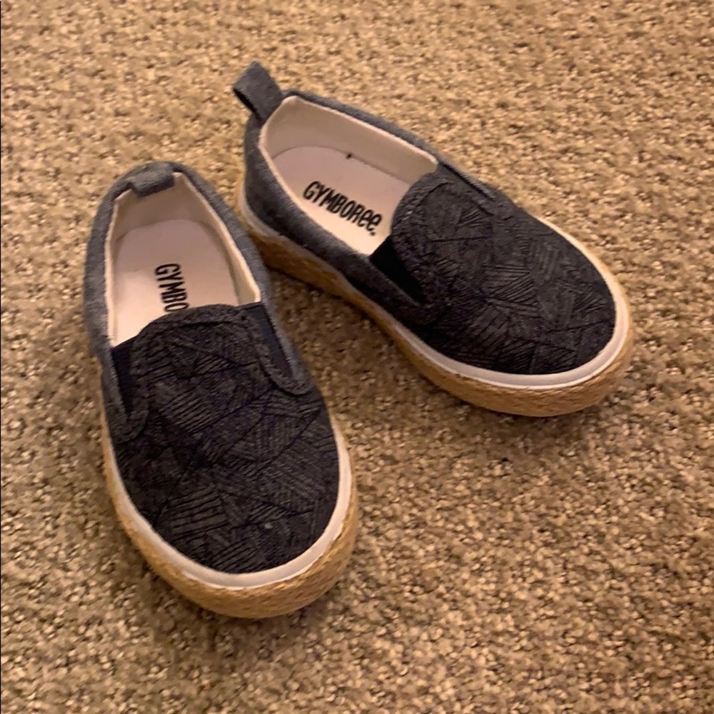 Gymboree toddler boys loafers/sandals size 5